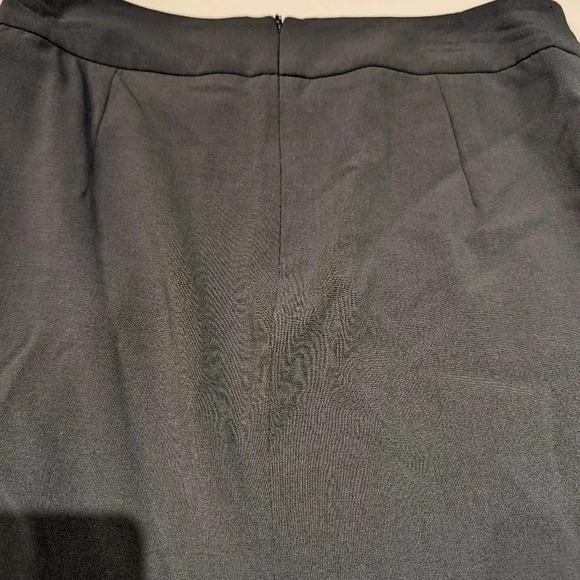 Armani collezioni  skirt 4 - Picture 7 of 8